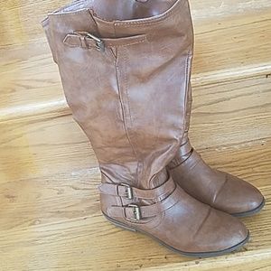 Tall riding boots for fall